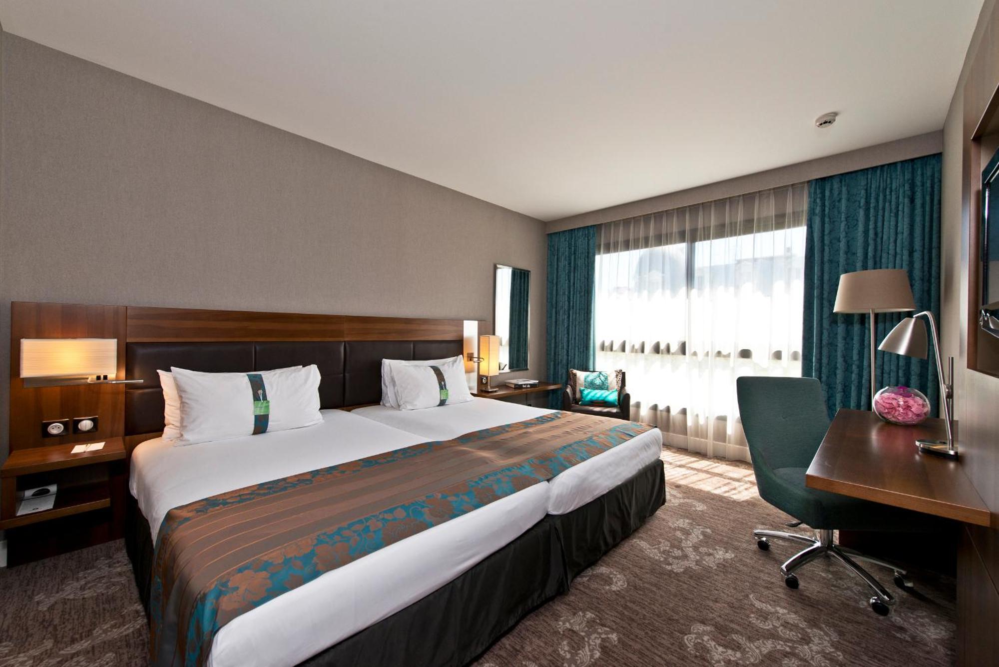 Standard Twin Room - High Floor,1022398255:JPEG