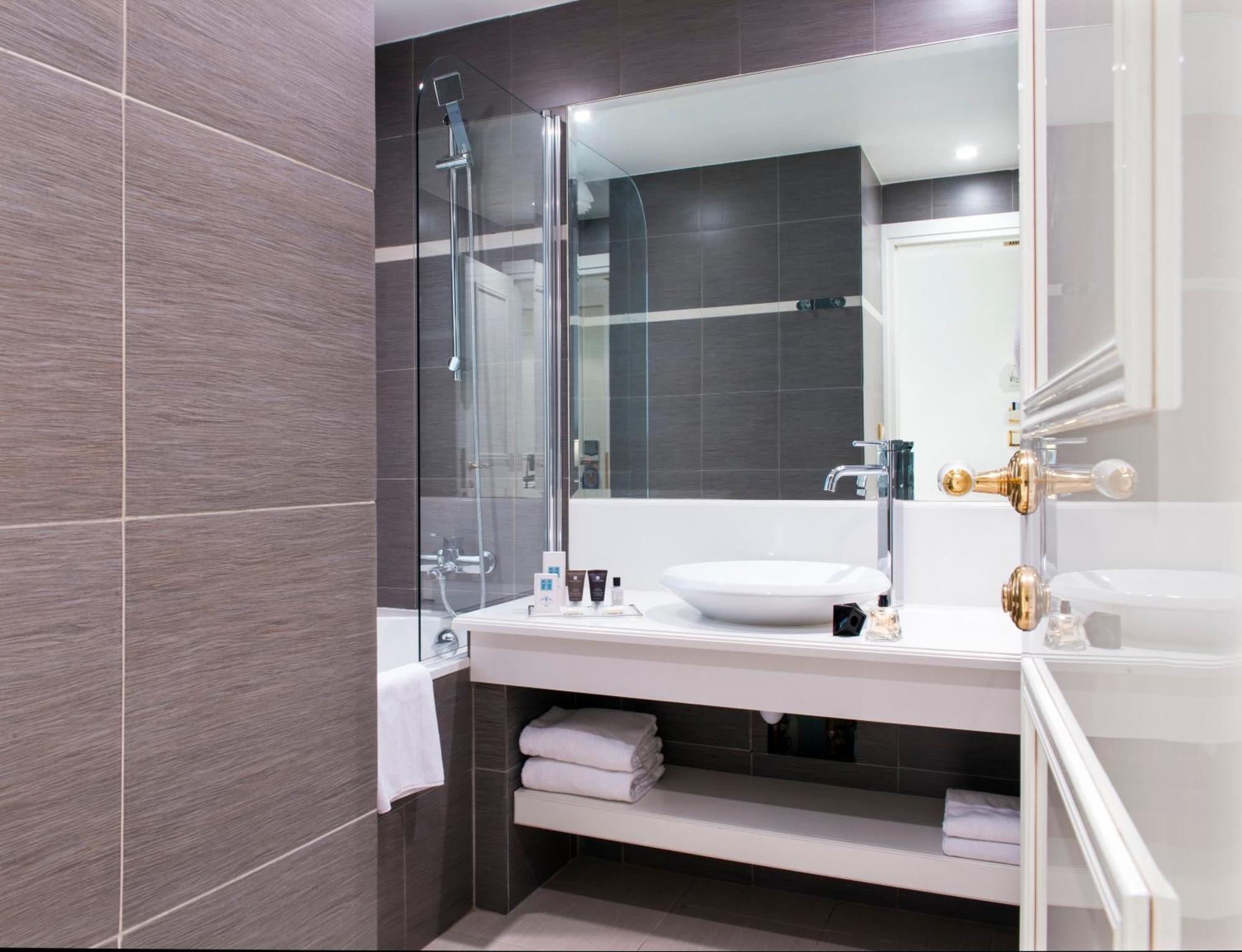Comfort Double or Twin Room